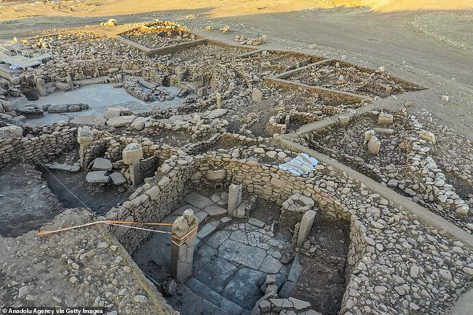 So far more than 250 T-shaped megaliths featuring animal depictions have been found, along with a number of three-dimensional human sculptures