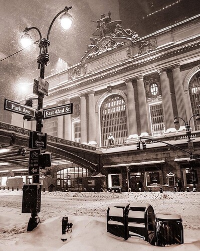 Snowfall in New York, Grand Central Terminal