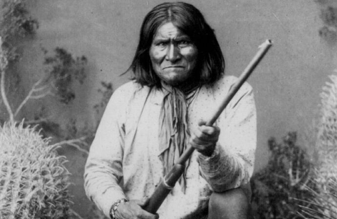 Article-Image-HistoricalFiguresPhotos-Geronimo