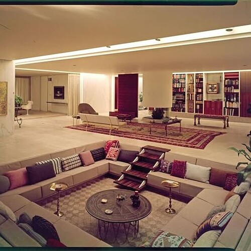 1970s conversation pit