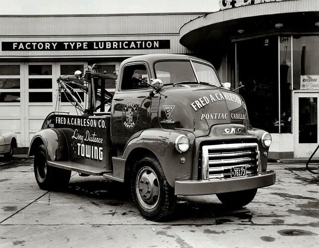 1948 GMC COE Tow Truck