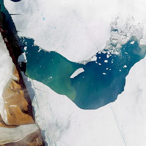 PHOTO: This is a satellite image of a massive iceberg calving from the Petermann Glacier in Greenland, collected on July 19, 2012. (DigitalGlobe via Getty Images)