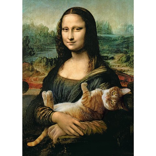 mona with cat