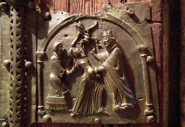 Details on the right panel of the bronze door of the Basilica of San Zeno. (Mattana/CC BY SA 3.0)