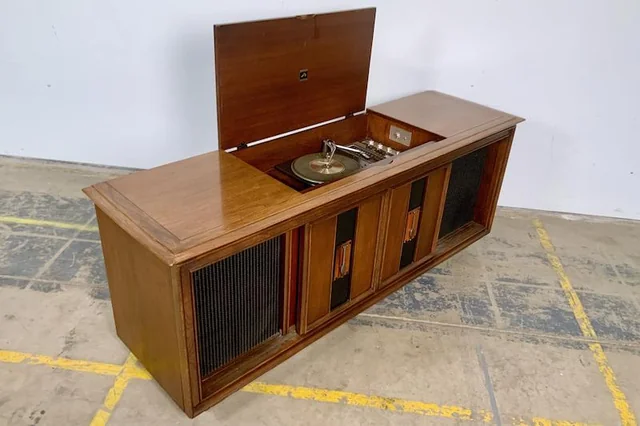 stereo-console-a-must-for-every-home-in-the-60s-and-70s-v0-o4xdtv0x5uqb1